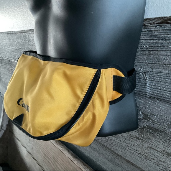 Canon belt bag/fanny pack camera and lens holder - Picture 3 of 8